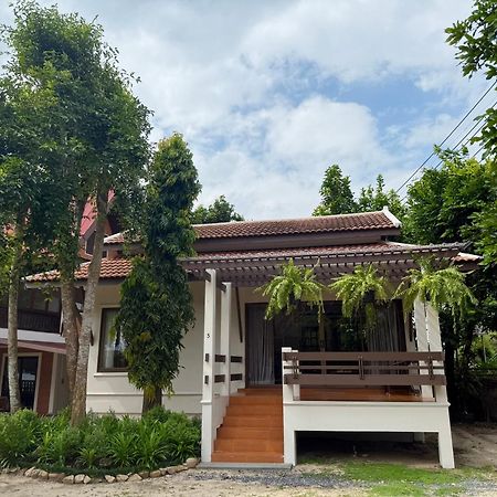 Boon Heritage House 苏梅岛 外观 照片