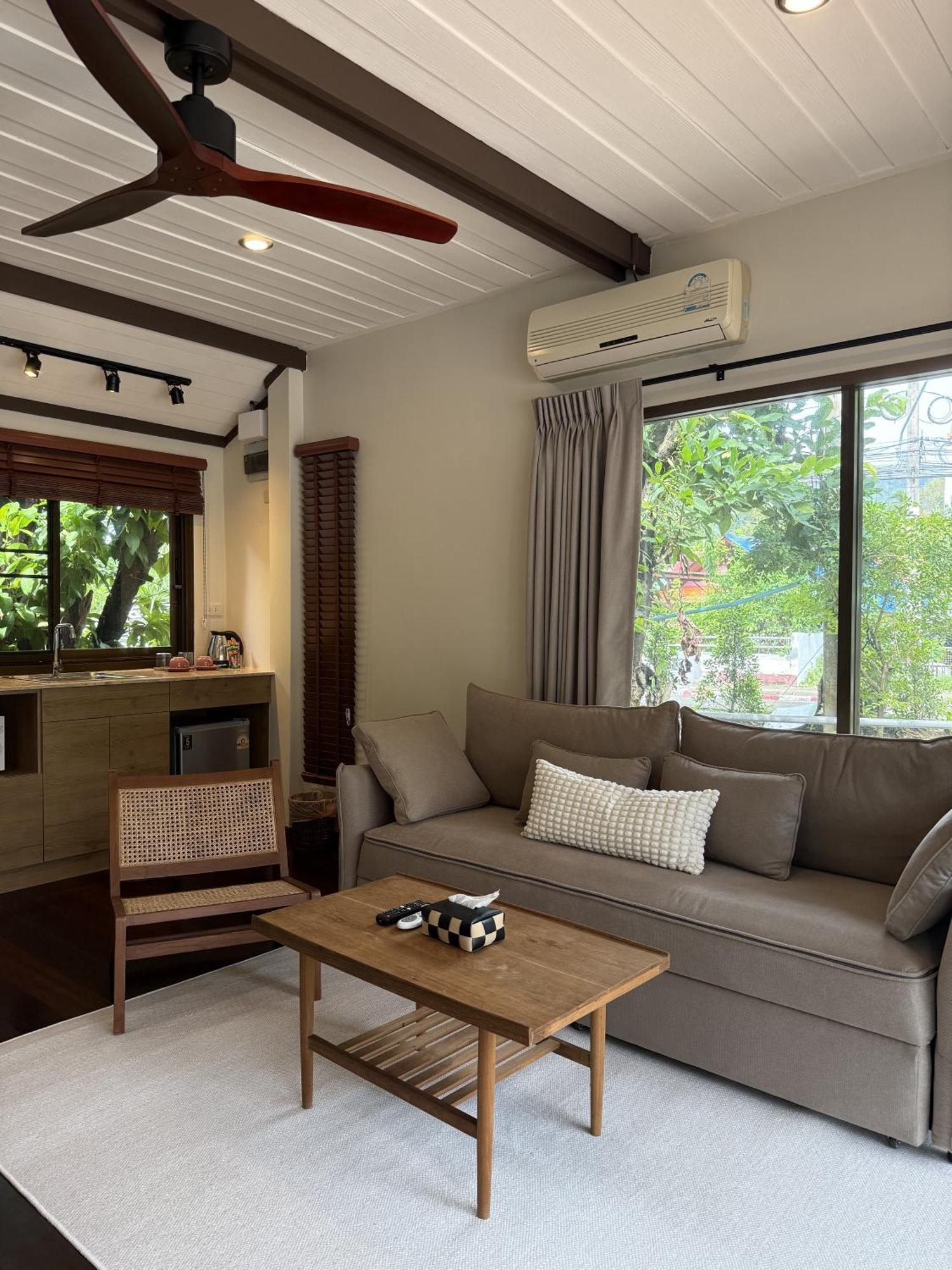 Boon Heritage House 苏梅岛 外观 照片